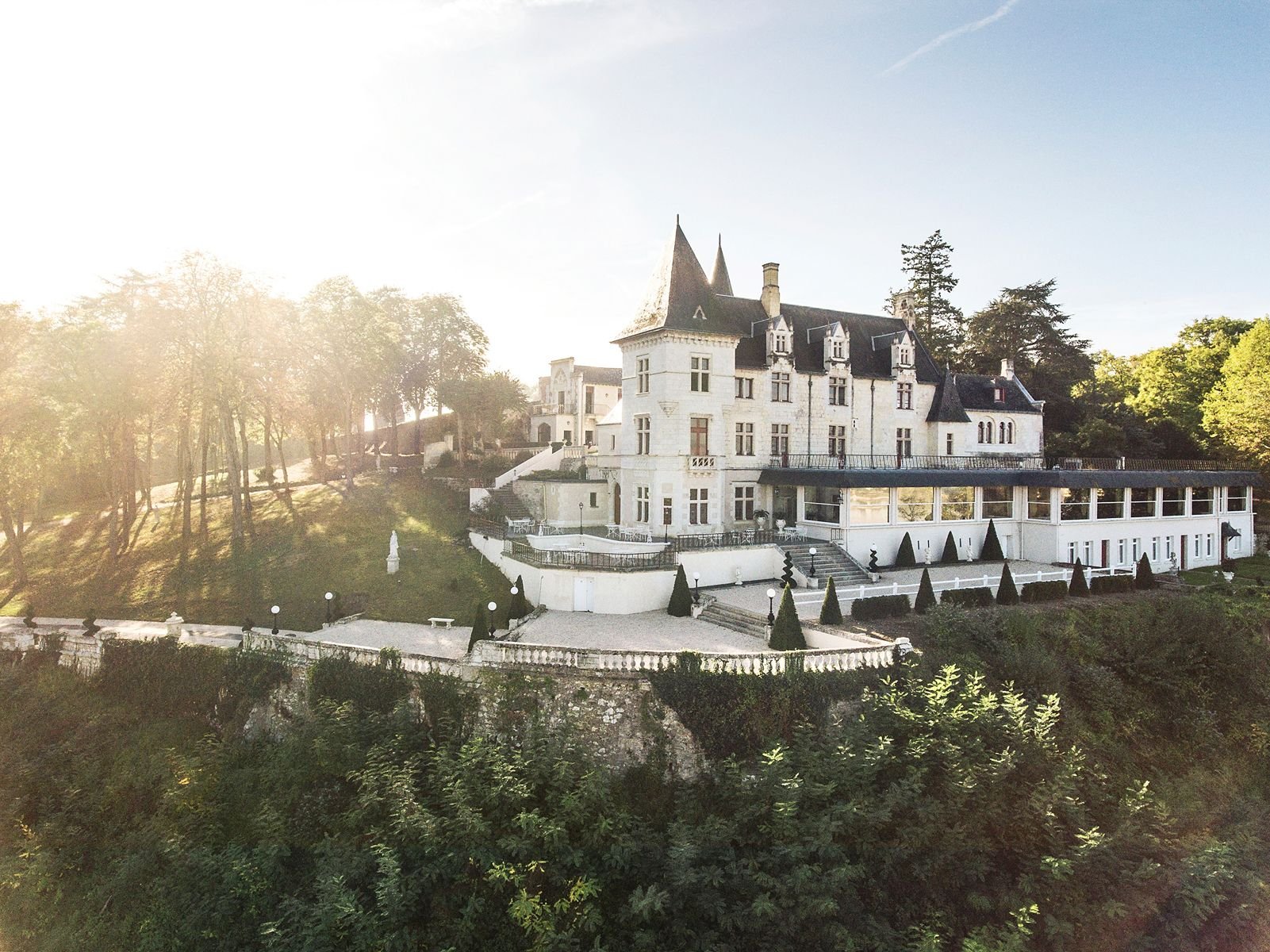 Castle-hotel 4 stars Loire Valley